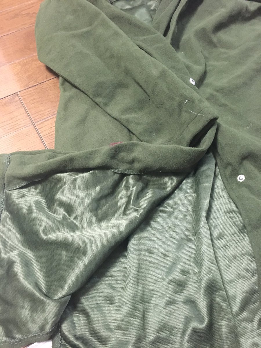 UMECHAN0809's tweet photo. えっ全く違うのに返品出来ないとか詐欺レベル😱長さも全く違うし、生地感も見本と違う。。実際はフリースみたいな生地。わ左右非対称。。メールの日本語も変。。消費者センターとかに言ったら、なんとかなるのかな。。
#BCstyle
#BCstyle詐欺
#ネット通販詐欺 https://t.co/BA8ik3nsGK