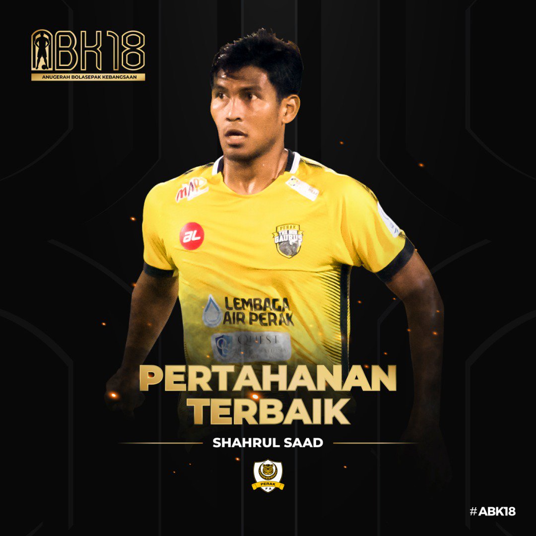 sukanperak's tweet photo. Tahniah coach Mehmed dan Shahrul Saad, masing-masing dinobatkan sebagai jurulatih dan pertahanan terbaik pada Anugerah #bolasepak Kebangsaan #ABK2018 https://t.co/PxglekPR11