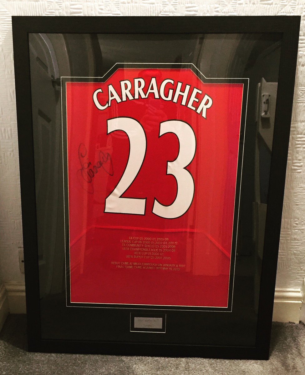 Digglefc's tweet photo. Massive thanks to @23_carra & @mrtmcdermott for donating/sorting this beauty out for the Auction at our ‘Evening with Paul Parker’ this coming Friday night!
Legend ⚽️👍🏻 #liverpool #legend #liverpoolfc #liverpoolfans #digglefc #football #soccer #getinvolved #saddleworth https://t.co/lBfjU05mmf