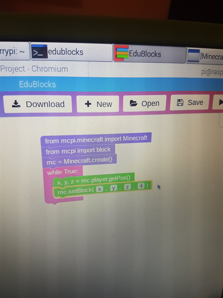 CraftyComputing's tweet image. Simple cobblestone trail for Hansel and Gretal in #minecraftpi but using #edublocks for simplicity. Much quicker for children&apos;s workshops..