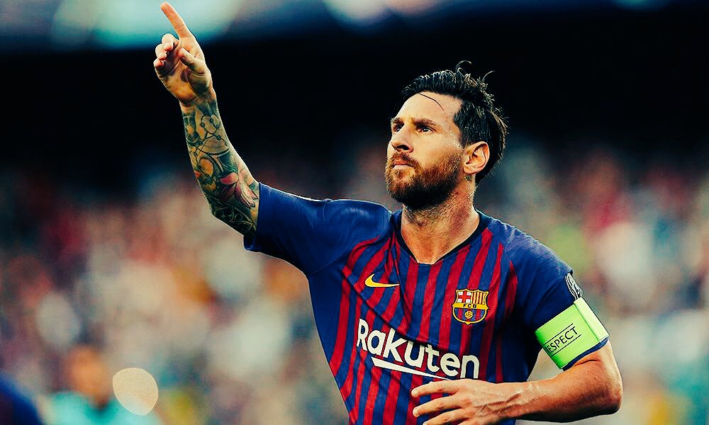 La Liga planea que el día que se retire este señor del fútbol, el premio al mejor jugador de la temporada se llamará ‘Trofeo Lionel Messi’. 

¡Un tributo a la leyenda! 🎩🇦🇷