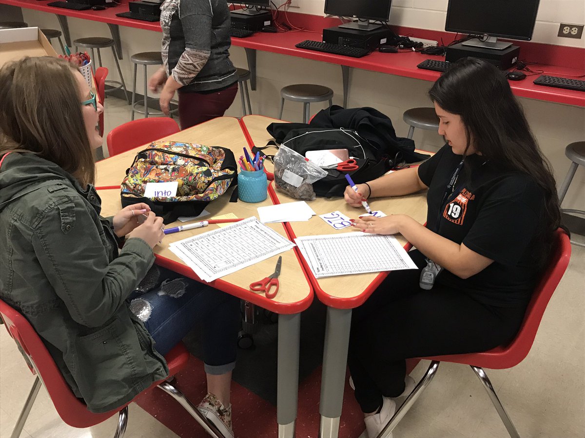 MrsBayHill's tweet image. When you use the #rightpeople to train the #rightthings using the #rightresources,the #rightway, the #rightrelationships are built. Thank you @Steph_Morse1984 for joining RST2 again for some great Guided Reading training today!  @SplendoraISD @SplendoraCTE #futureteacher