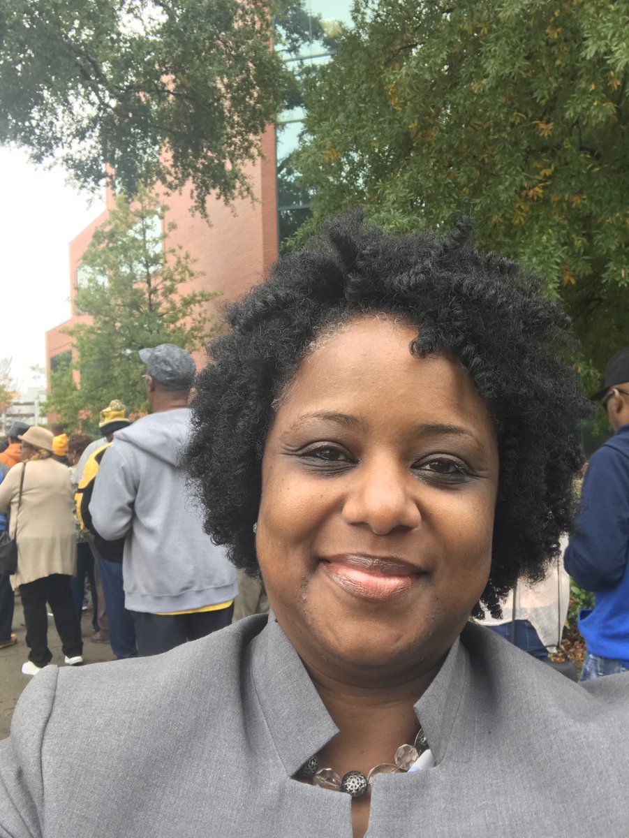 RosalynforSC's tweet photo. It’s election eve and voters are out in full force! A little rain shouldn’t stop you from exercising your right to vote! Let’s make this #bluewave a reality! #Ros4Treasurer https://t.co/a1NjlDszE6 https://t.co/WJdVj2O127