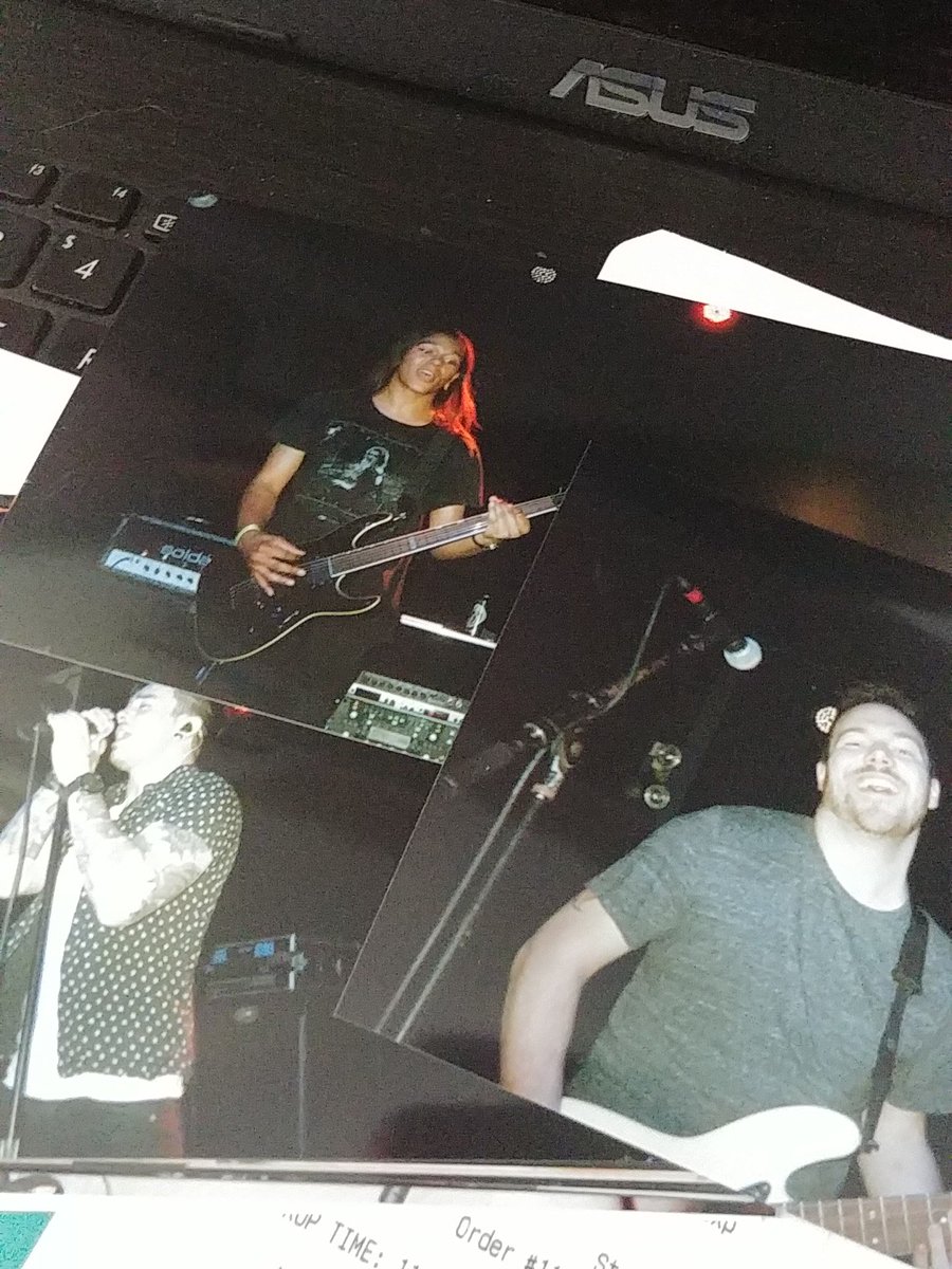 RenoPhoenixx's tweet photo. Hey, @jacobshepherd_, @shawnchristmas, @AndySteinMusic, @NateWantsToBtl, @dookieshed -- I got a certain tour camera developed. 😁😁😁😁 #PaidInExposureTour https://t.co/MtZWfjpjWj