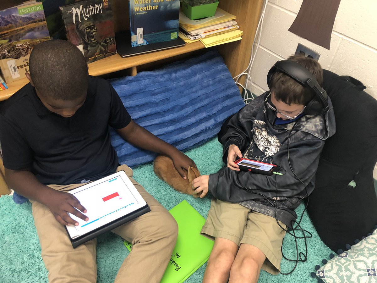 HalleyUrbanak's tweet image. Our Tech Center today was Social Studies! My 5ths learned about The Bill of Rights on their online textbooks (and played games and did drawings to reinforce what they read/listened to) while I taught small group. Even Winston was engaged 🐰! @cypresscreekvcs #vcsblendedlearning