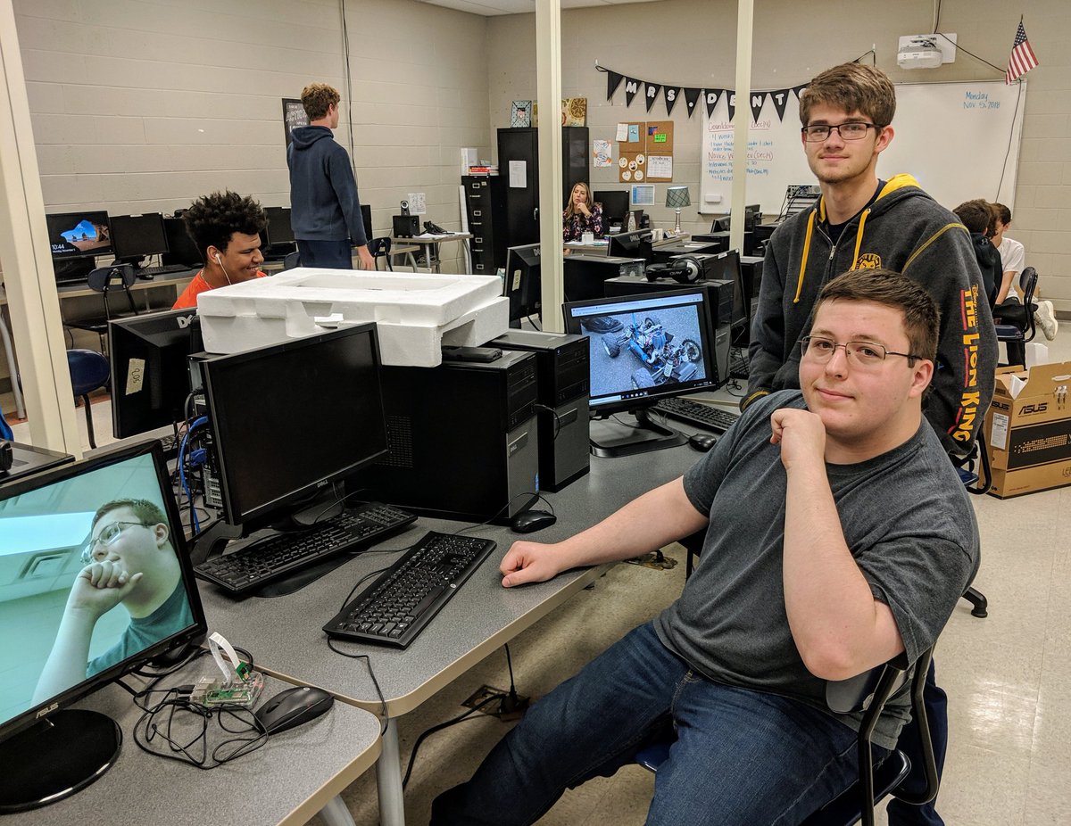 DevCatalyst_CO's tweet image. Visiting @gcssdschools South Gibson High School and learning about some AWESOME #RaspberryPi projects the students are doing. 😎💻 #DevCatalyst #picademy