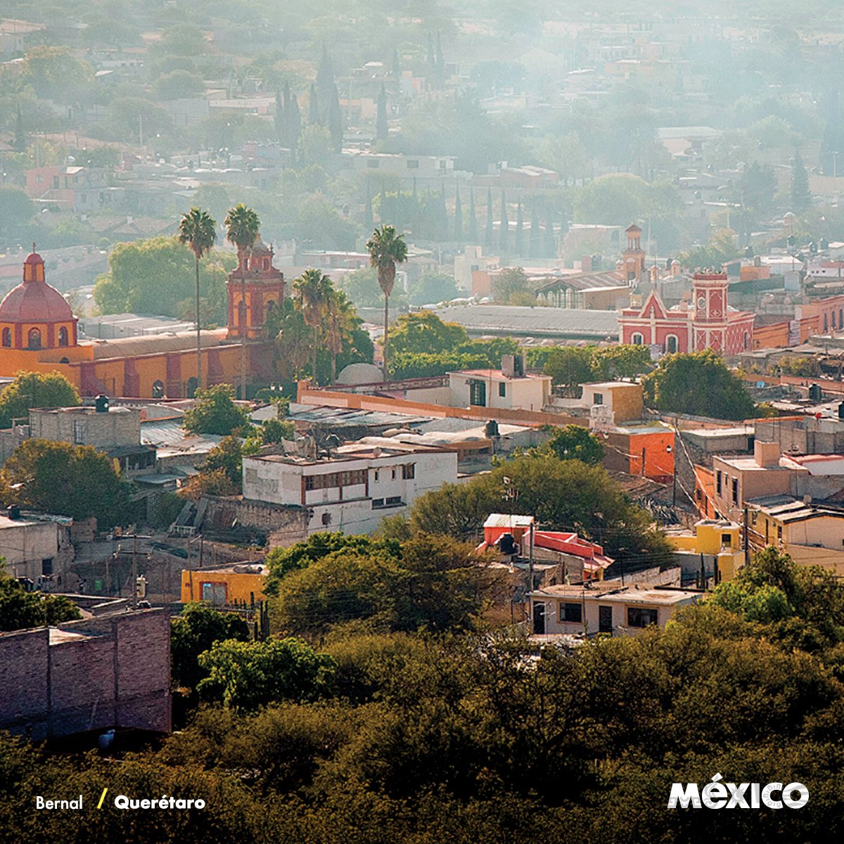 Descubre el Pueblo Mágico de Bernal, con un pasado minero, sus calles empedradas, excelente comida y belleza natural, es el destino ideal para los que buscan relajarse en medio de un ambiente hospitalario.

#ViajemosPorMéxico
