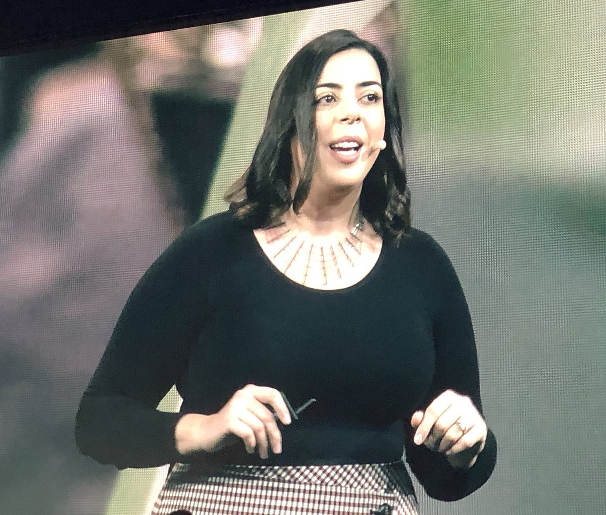 jenniferbauldic's tweet image. Businesses are looking for targeted advice. Not what they ‘could do’ but what they ‘should do’! @ariegem #QBConnect #smallbiz #success #QBOConnector