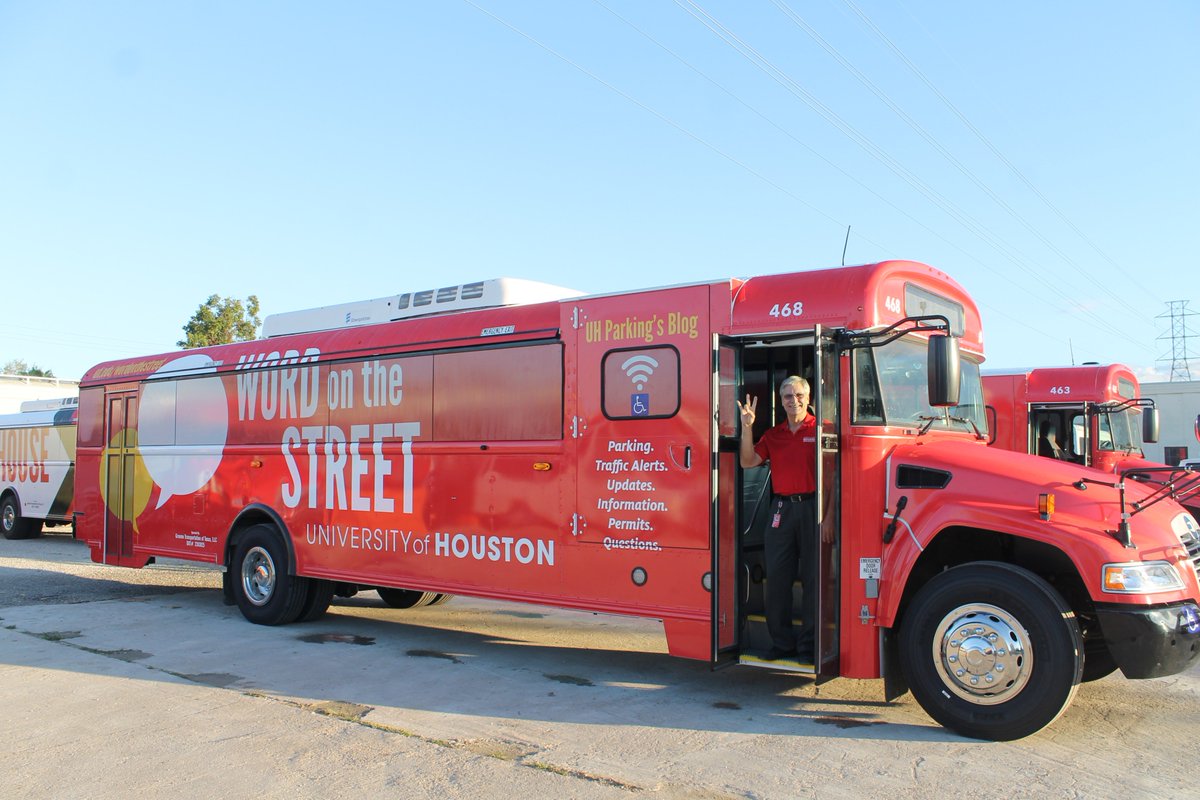 uhparking's tweet photo. Have you seen the new shuttles? Want to know more info regarding the shuttle upgrades, visit the link below to read about it. 😎👇

https://t.co/8QH0r0dOSt https://t.co/Z28ZjZr1cS