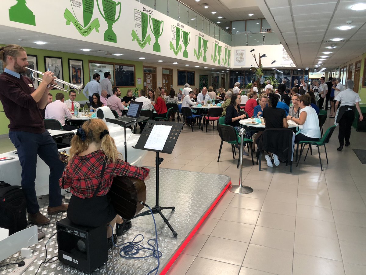 DESCwellbeing's tweet photo. Thank you @descfood for a truly fabulous bistro hospitality lunch today!! #staffwellbeing #cookingupastorm #BeingWellDubai @KHDA https://t.co/GzDd3fzJZB