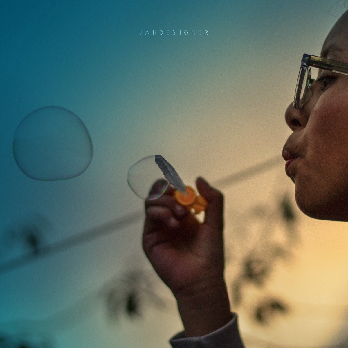 jahdesigner's tweet photo. Los mejores momentos se disfrutan en #familia
.
.
.
.
.
.
.
.
.
.
.
#bubbles #family #familytime #giantsoapbubbles #soapbubbles #weekend #burbujas #burbujasdejabon #art #child #playingwithbubbles #fun #bubblesfun #sunset #sunsetcity https://t.co/sigSUw5VWA