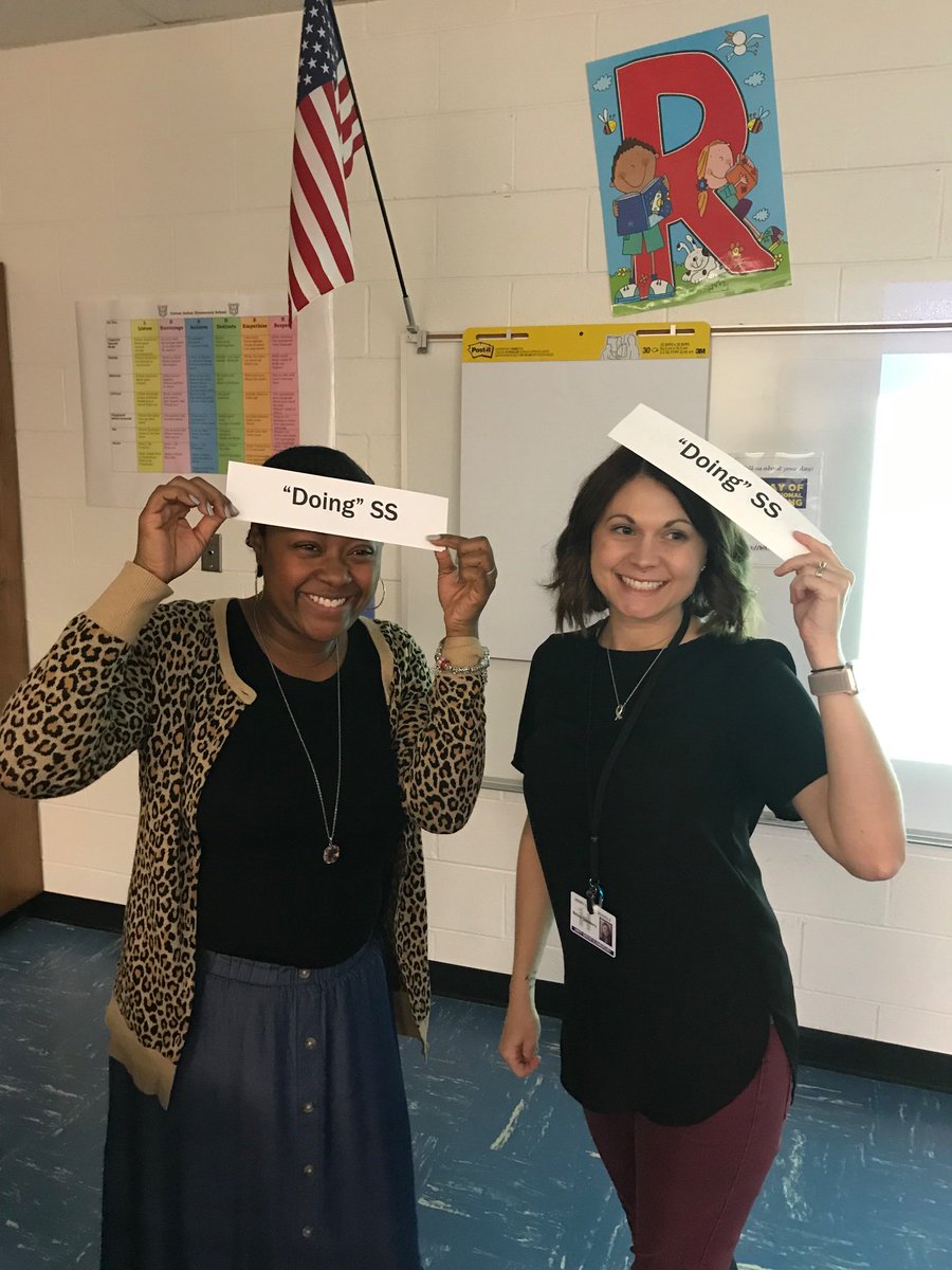 fun2teach1's tweet image. Having fun while we’re “doing SS” 
#SocialST_HCS #Bettertogetherhenry #DoingHistory