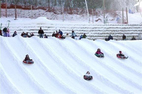 ResortOptions's tweet image. Snow Tubing season is upon us! #obergatlinburg