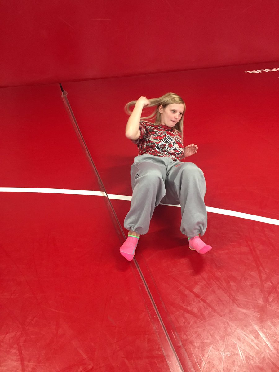 CentralCollEd's tweet image. Can you balance on just one point?