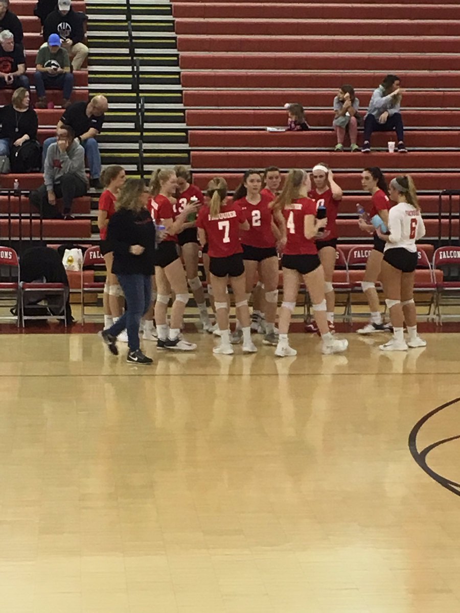 Falcons win first set 25-12 over Hermitage #regionals1stround