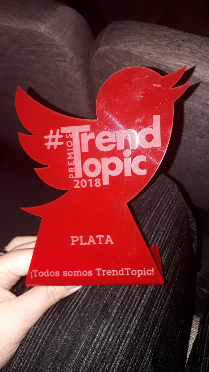 Laedadnofm's tweet image. #formatodecolección #premiostrendtopic @TrendTopicOk