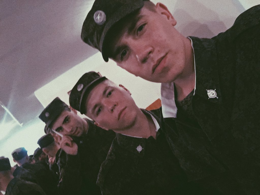 OlkovSerj's tweet photo. причин не много, почему я сейчас тут , надо было уехать и оставить всю эту суету, зато я встретил много достойных парней, обязательно встретимся 💔 https://t.co/lNTs3EGahl
