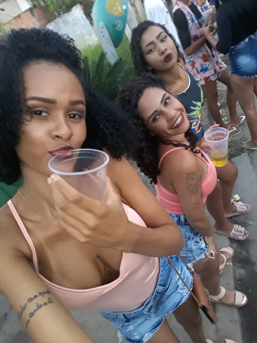 Shayane_souza12's tweet photo. Baile da ©️💘 https://t.co/dA6OQh0Gyz