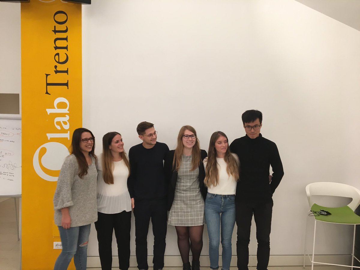 HIT_trentino's tweet photo. #csport dopo 3 giorni di lavoro, ecco i vincitori della sfida promossa da @ClabTrento con il supporto di @HIT_trentino! #fmask lo specchietto retrovisore virtuale dello sci. #sportechchallenge @elepetrucciano https://t.co/eu9qymZjKw