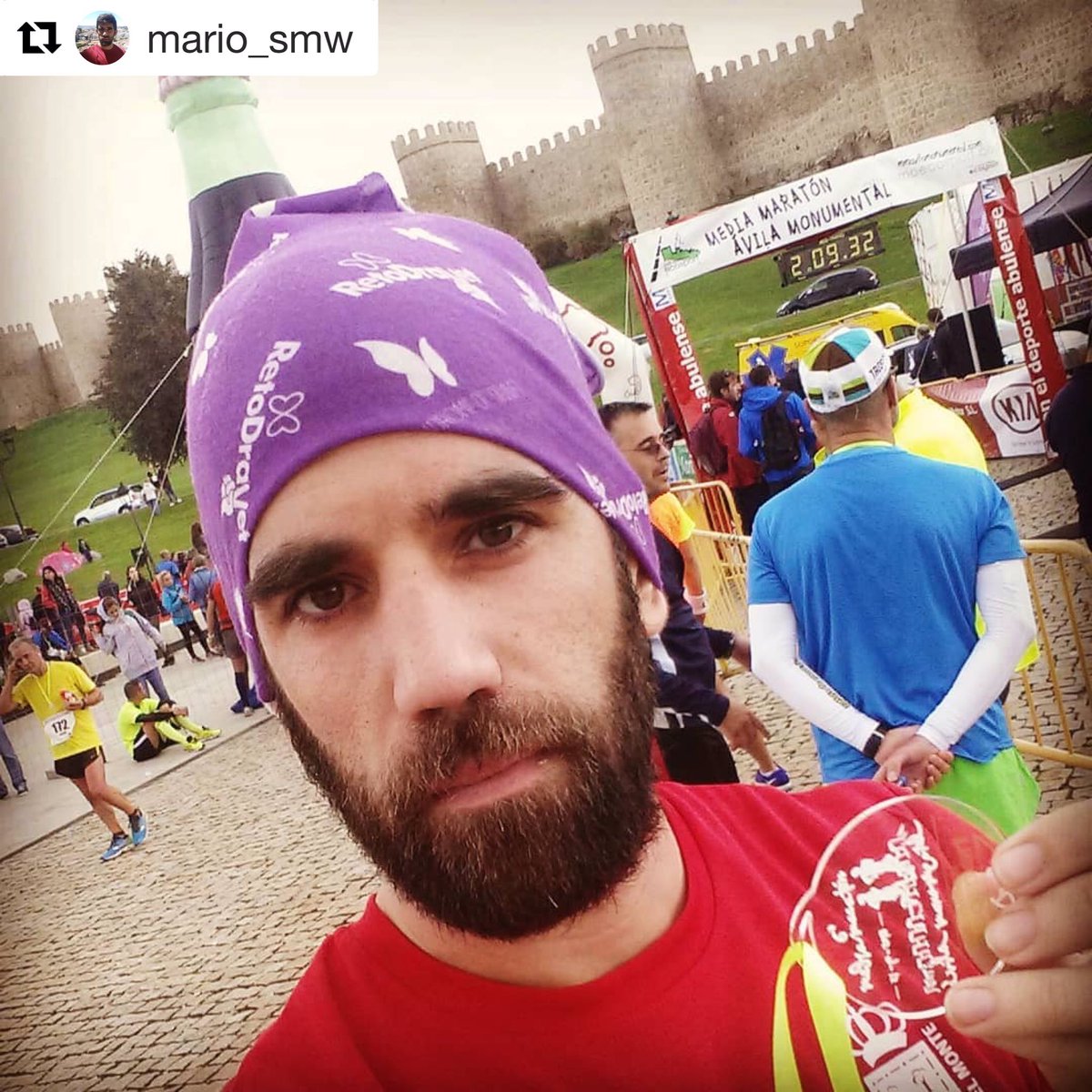 RetoDravet's tweet photo. #Repost @amivor_mario 
・・・
Yo, uno más; tú otra más ;)
#atletismo #21097 #avila 
#reencontrandome #imbackbitches 
#TaL https://t.co/GLrD0uKwGV