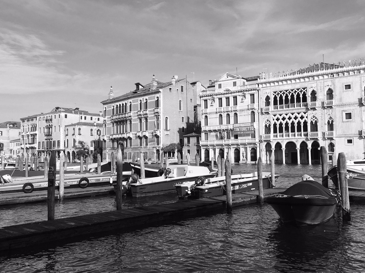 #blackandwhitechallenge Nominated by @SarahKasper3 😄
5/7
📅 7 days 
📸 7 pictures
🚷 no people 
📵 no text