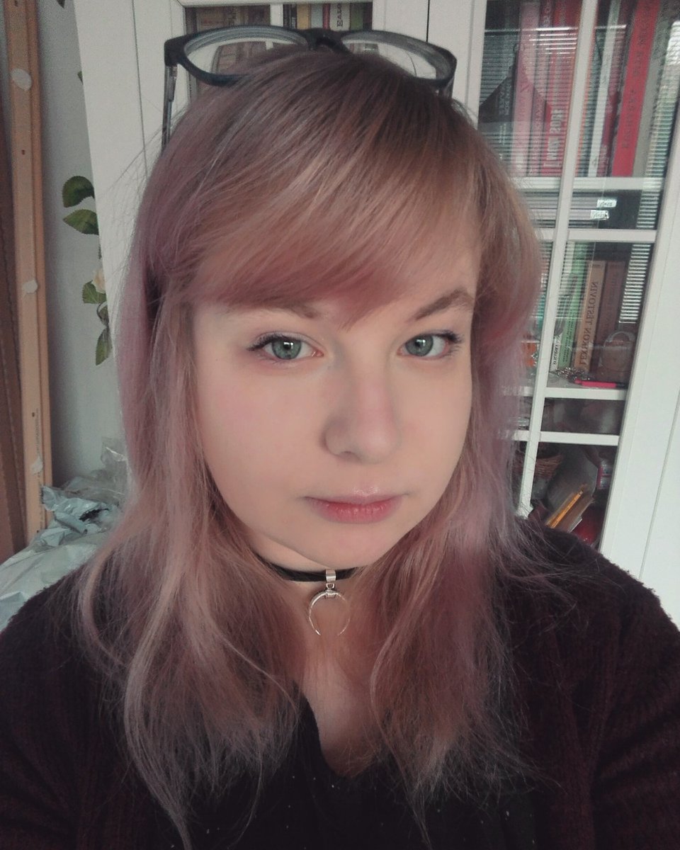 Nox_Berry's tweet photo. Bringing purple hair back for #armyselcaday https://t.co/uoNXQhjvBc