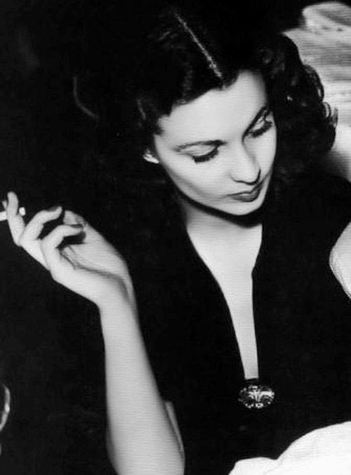 cleo_dame's tweet photo. Happy birthday to Vivien Leigh! https://t.co/BFIh7NbxNp
