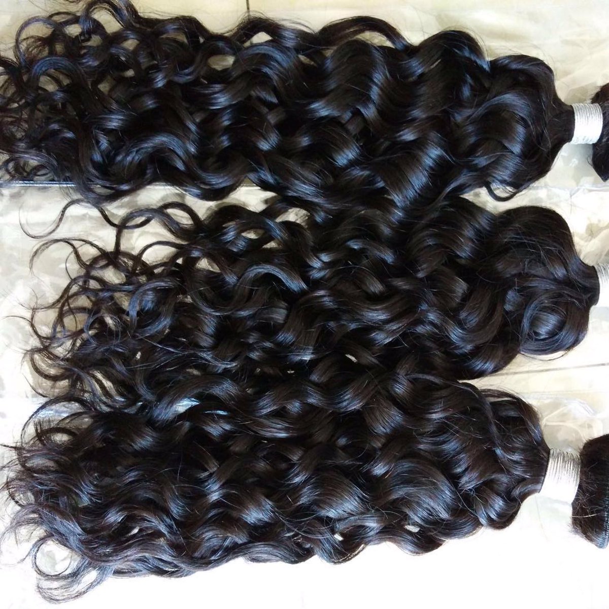 Simone60892415's tweet image. 3 Bundles deals at a great price! DM for info or text 267.642.1905

#quality #customwigs #virginhair #curly #hair #haircolor #pa #hairstylist #hairpreneur #sassitrendz