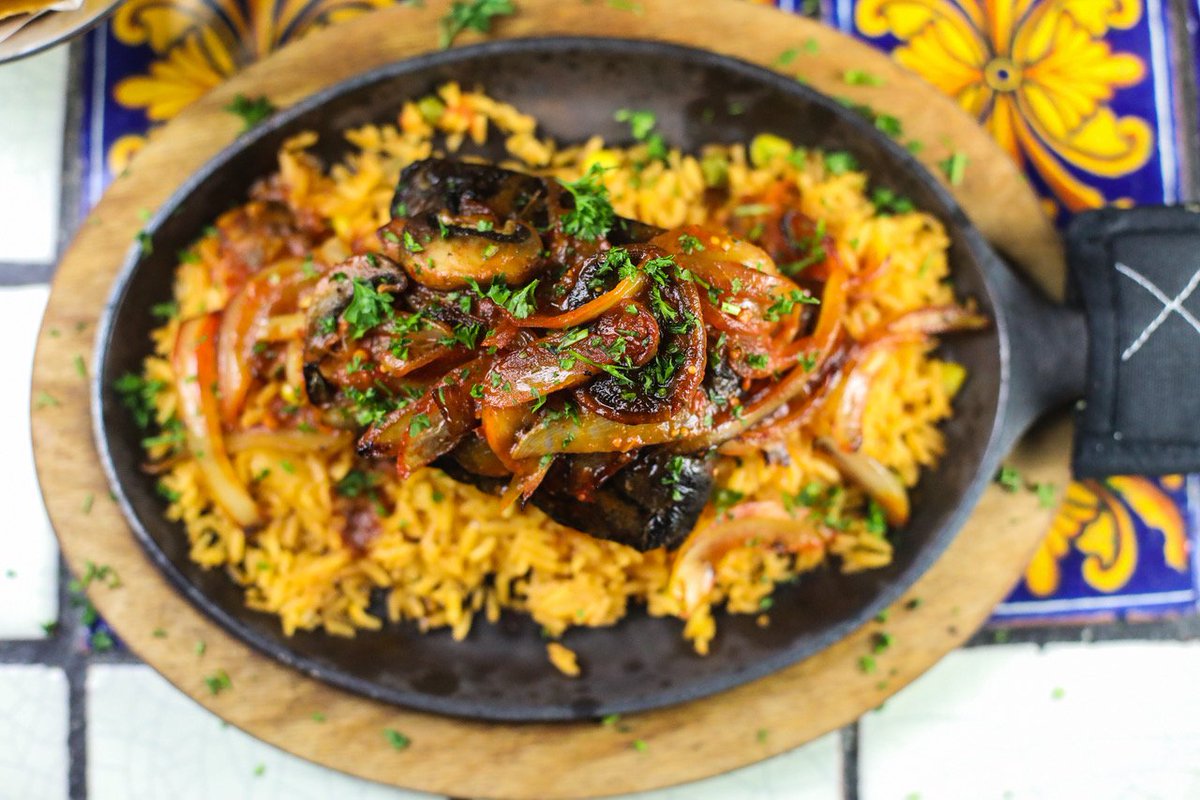 Emilianospgh's tweet photo. You KNOW you want this for dinner tonight. https://t.co/tWTnbMzNvx