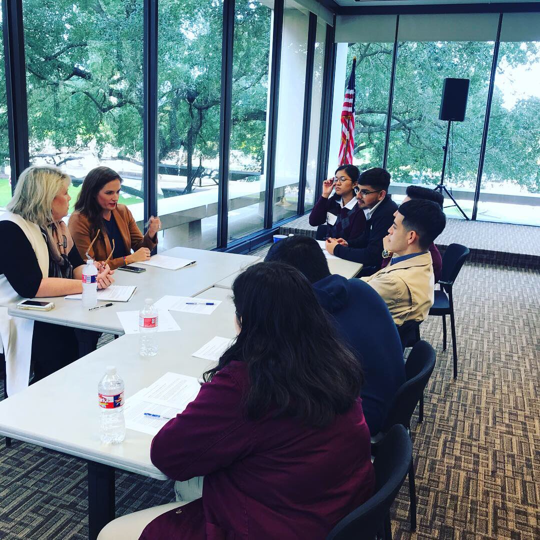 ghostdarnit's tweet photo. AP Eco and AP Govt kids. The AIG law firm/insurance company, for mock trials and networking! #AIGhost https://t.co/gcPE7D6UJ3
