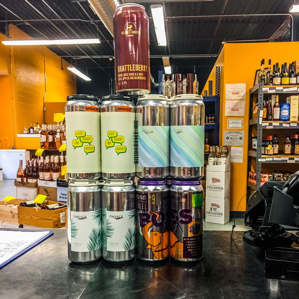 One last delivery of delicious beer! From @crftcollective, @HermitThrush Brattleberry, @SingleCutBeer All that is Now, @NewburghBrewing Elephant Boss, and @finbackbrewery Replenish & Social Fabric! #ipaheaven #dipas #ddh #sourplease #barrelaged #northeastbeer #craftbeerlovers