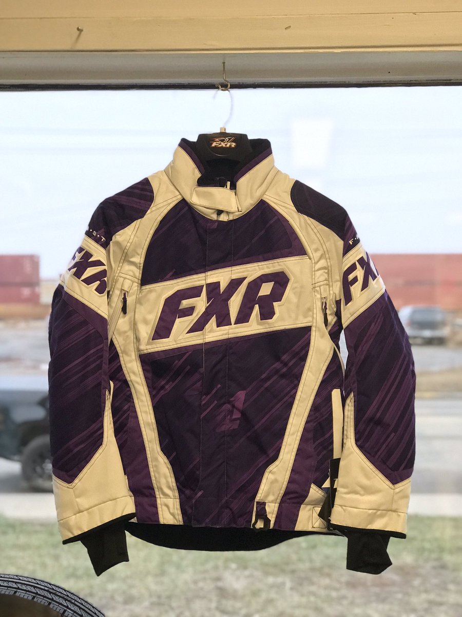 firstaveservice's tweet photo. HOT items just arrived!! Ladies/Youth winter gear is now in stock.  Pre-season orders also available #fxr #snowiscoming https://t.co/srlctSwKPC