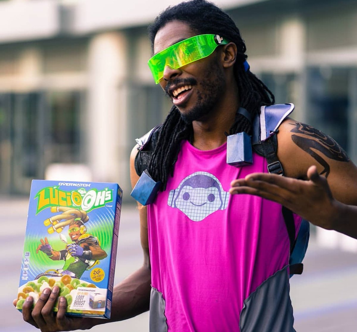 Blizzcon 2018 I was a walking advertisement!! @Blizzard_Ent @PlayOverwatch let me stand outside stores and sell lucio-oh's
πππππ #luciocereal #lucioohs #luciocommercial #blizzcon #blizzcon2018 #luciocosplay