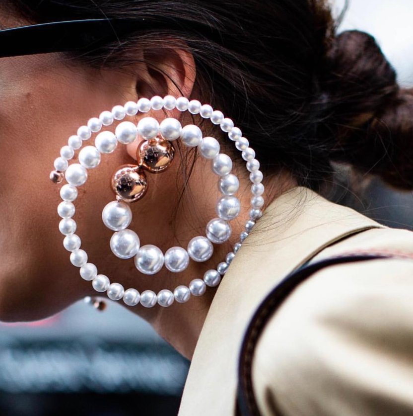 gratusbh's tweet photo. Winter Essential: Statement Earrings
@yproject_official ✨ https://t.co/tscaBhkAcE