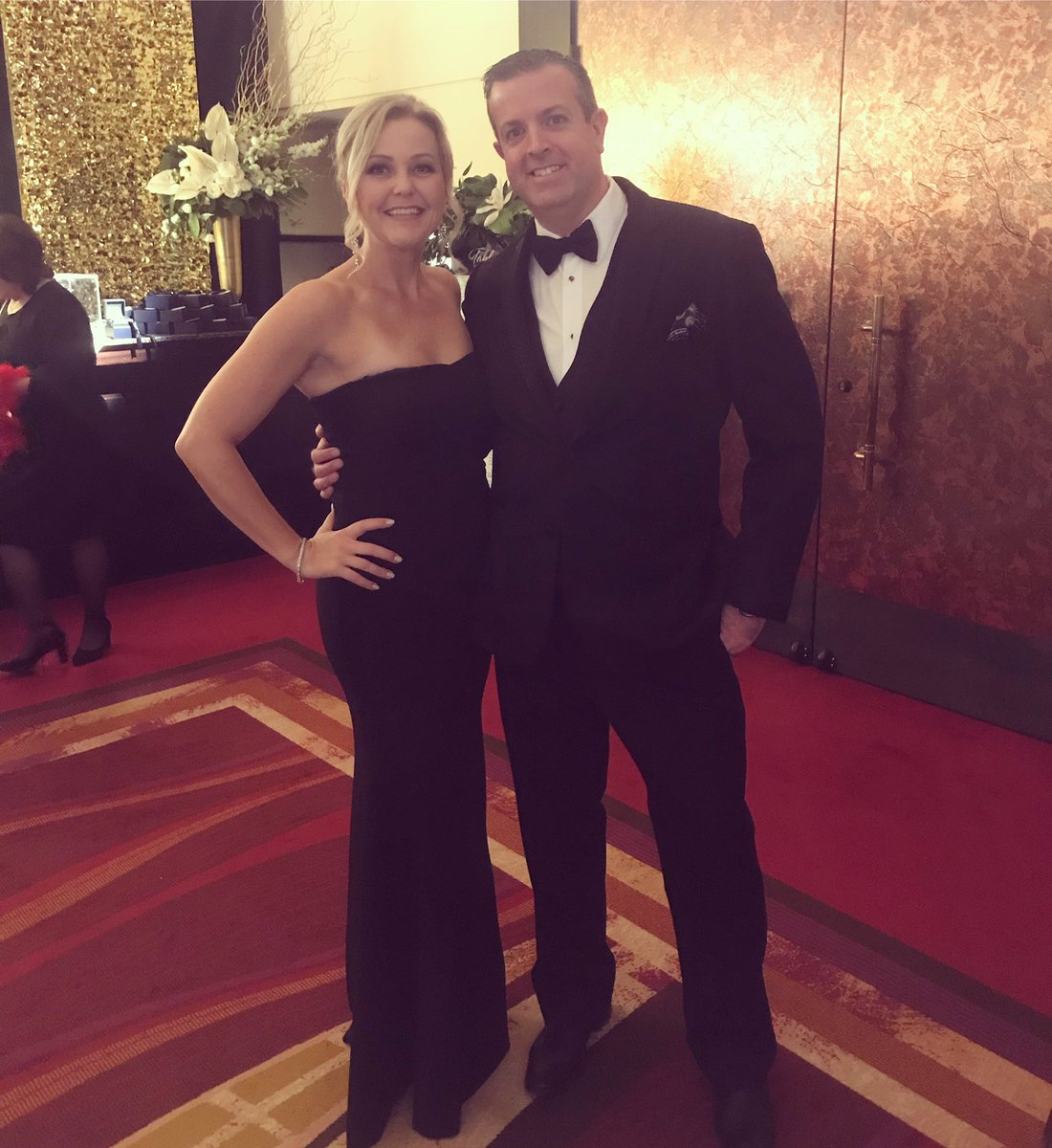 mmclearon's tweet image. Still on a high from the @RVHFoundation #gownsandgloves gala Saturday night. The generosity in our community is amazing! Congratulations to the entire @TeamRVH for hosting such a successful event for ensuring gold standard care is available #closetohome.  Dressing up is fun too.