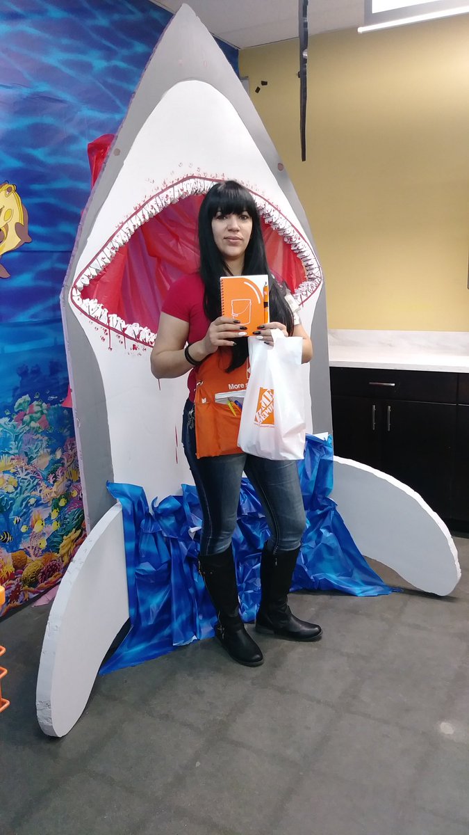 HomeDepot_4150's tweet photo. #VOA2018 #PortRichmondPride @HomeDepot_4150 @dennison_bryan @PedroMal4150 @KristaMckinstry @Lorrainbutler https://t.co/53rX4njmph