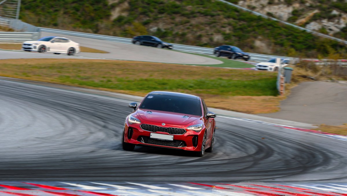 HMGnewsroom's tweet image. [#HMG] We are all players on the circuit #Stinger #CircuitChallenge #Inje #Speedium #KiaMotors