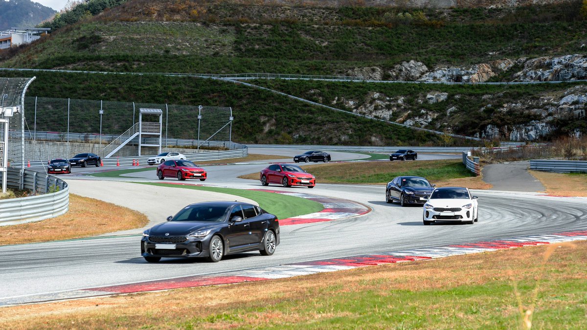 HMGnewsroom's tweet image. [#HMG] We are all players on the circuit #Stinger #CircuitChallenge #Inje #Speedium #KiaMotors