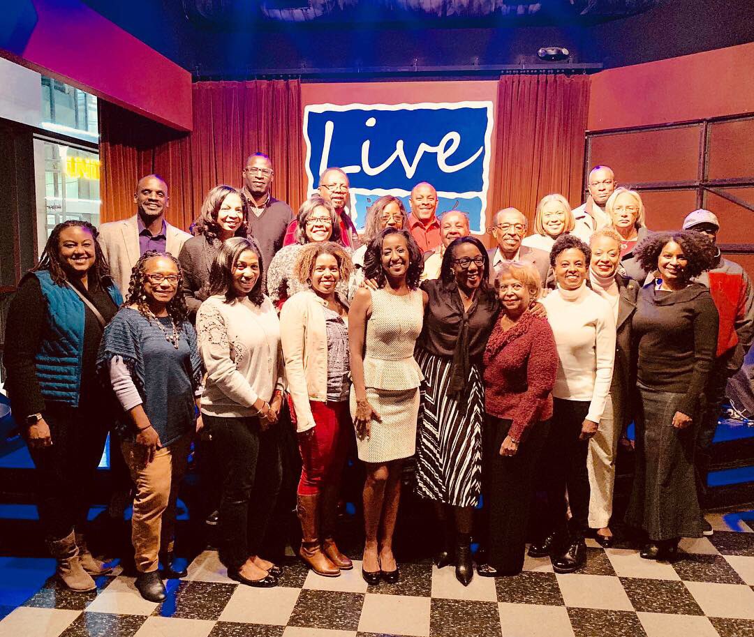 mrsoulthemovie's tweet image. This is what black community looks like. 🖤🙏🏾✊🏾SHOUTS+THX to the @DenverLinks Chapter @linksinc for coming out to support @mrsoulthemovie Pre-screening meet-n-greet in #downtowndenver cocktails+talkback w/ @mhaizlip to discuss the film+how we can continue to support it #diff2018