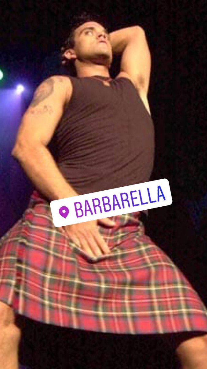 huaweimobilepy's tweet image. Primeras imágenes de #Robbie en Paraguay 👀😅 #HuaweiPreviaFest #PersonalFestPy