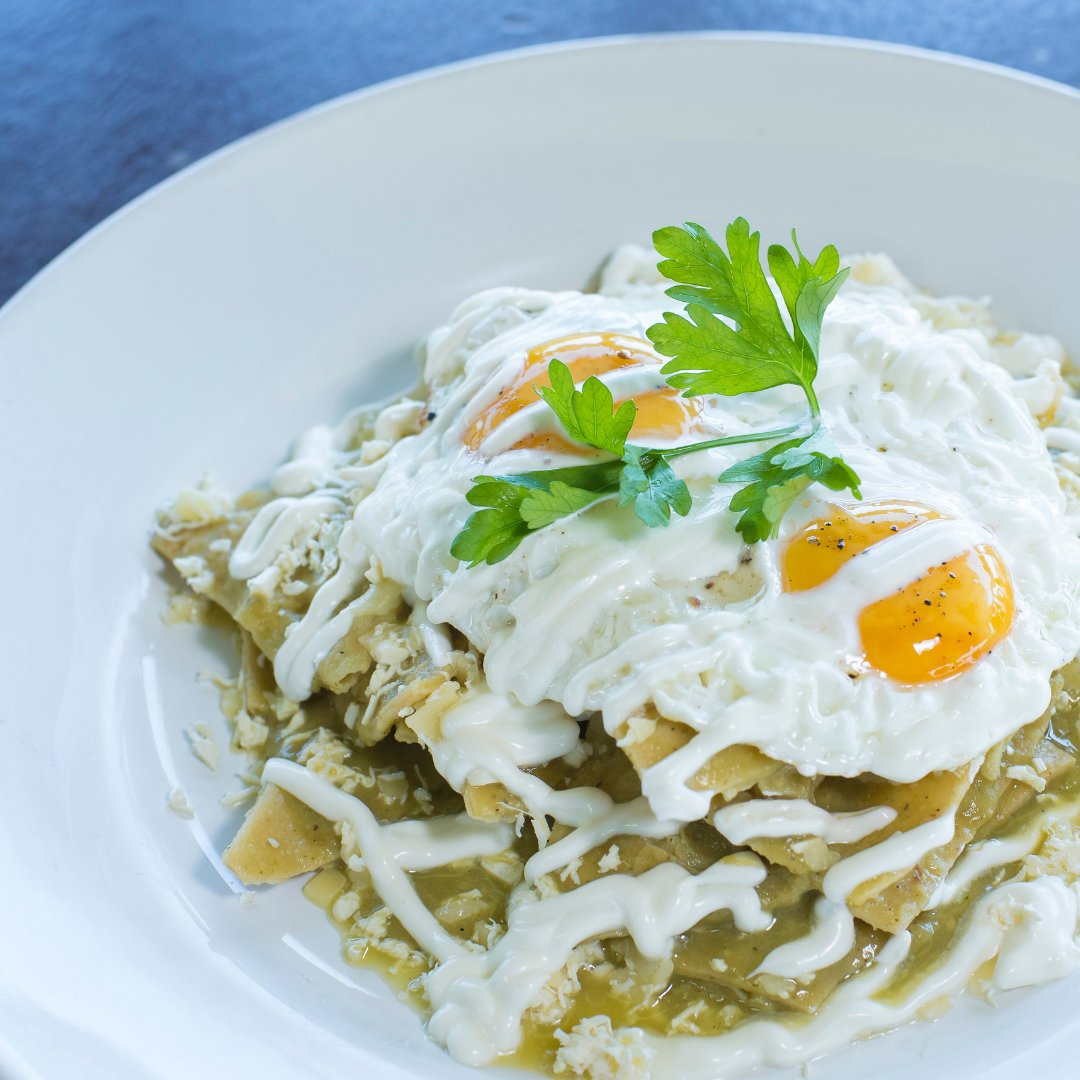 espadinpuerto's tweet photo. Comience el día con unos deliciosos chilaquiles / Start your day with #chilaquiles #restauranteespadin #puertoescondido #villascarrizallilo #huevos #yum #desayuno #goodeats #mexicanfood #breakfast #chilaquilesverde #instafood #buenosdias #delicious #craving #food #comidamexicana https://t.co/HroZ0qid7c