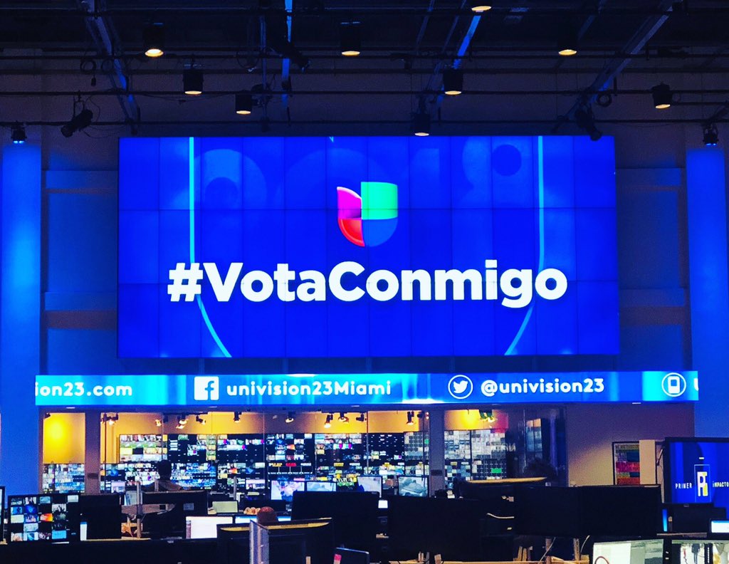 jczamora's tweet image. #votaconmigo: porque es tu derecho y deber cívico. Haz escuchar tu voz. // #votewithme: because it is your right and civic duty. Make your voice heard. univision.com/votaconmigo @unicontigo #elecciones #midterms2018  #RockTheVote #ElectionDay