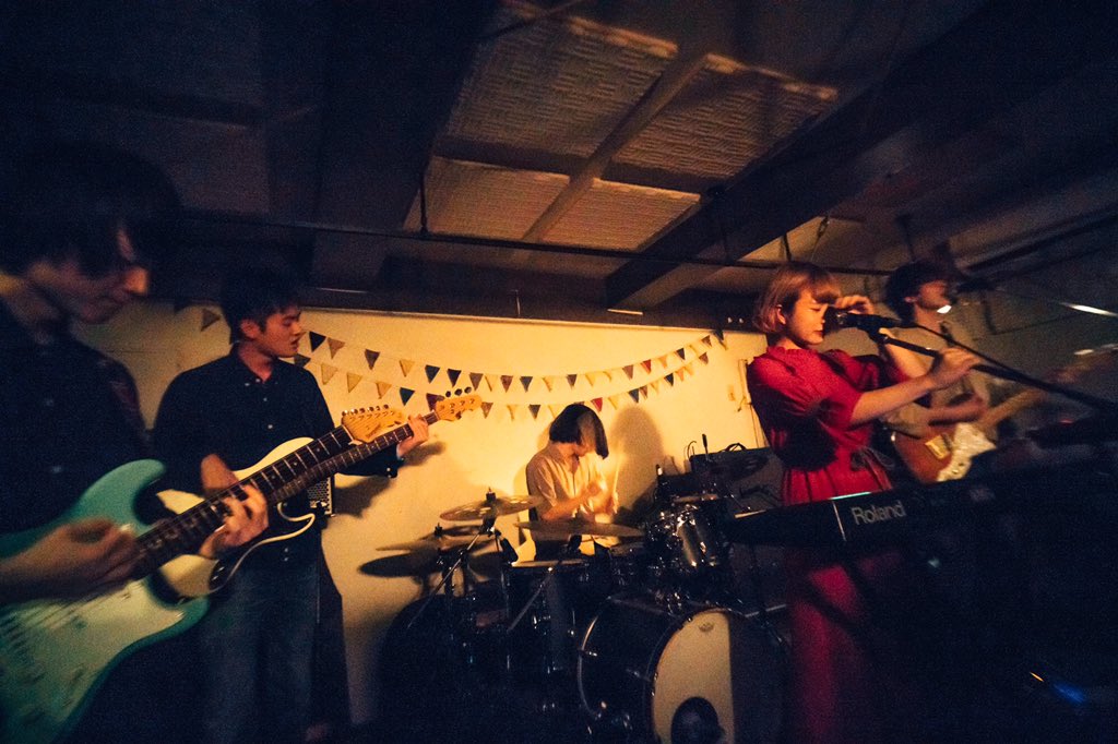 ___purieee's tweet image. 11.3 austines last live
@下北沢mona records

Photo by まくらあさみ(@pullgm )

#KNOCKOUTFES 
#austines 
#AUSTINES