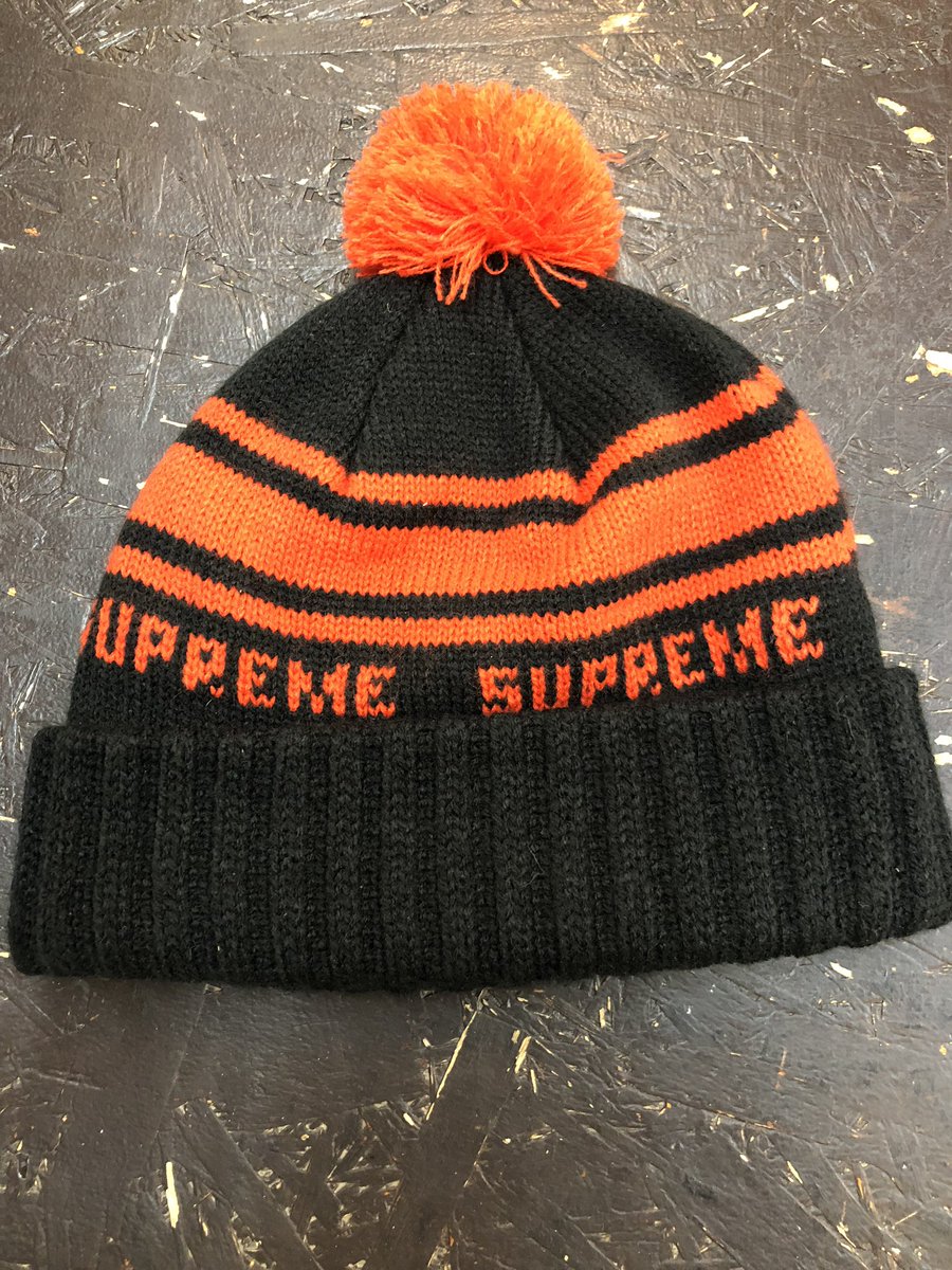 ushiku_furugi's tweet photo. Supreme
17SS ウエストバッグ
¥24,800+税
ニット帽
¥4,980+税
昨日入荷したばかりなのだ*
#古着 #高価買取 #買取 #ぐるぐる大帝国 #ぐるぐる大帝国牛久店 #牛久 #ぐるぐる牛久 #お洒落な人と繋がりたい #お洒落さんと繋がりたい #茨城 #supreme #17ss #ウエストバッグ #ボディバッグ #ニット帽 https://t.co/64QVP4eHaa