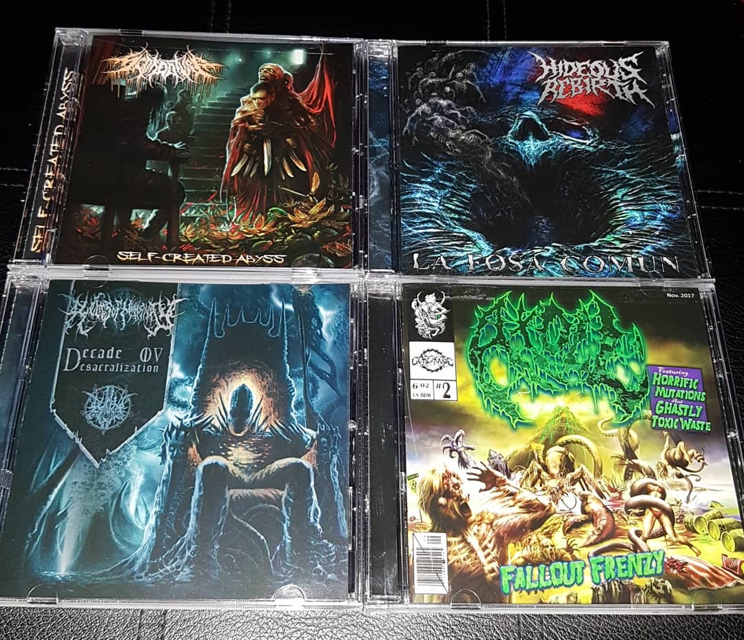 Halloween is over for some, but its everyday over here! No shortage of gore tonight! Playlist courtesy of Gore House Productions & Horror Pain Gore Death Productions  💀 👊 #themetalheadbox #gorehouseproductions #horrorpaingoredeathproductions #brutaldeath #deathmetal #goremetal