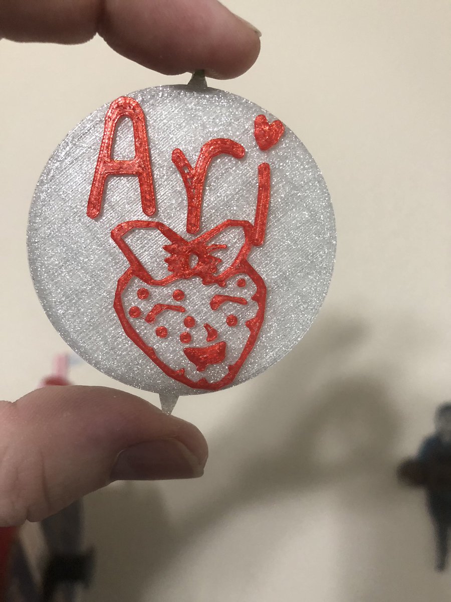 AlkeshOne's tweet photo. How did no one remind me that I forgot one very important communityKetchup behind the scenes cast member!!! Happy Birthday to @HaveAnAriDay your ornament is still printing but thought you might want a sneak peak! Will add the files after I test a new smaller outer ring. https://t.co/cxeTsRTjoI