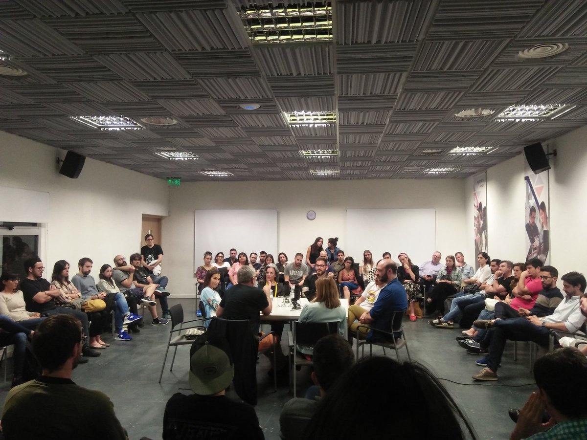 Miren lo que fue <a href="/ChacharaPodcast/">Chachara Podcast</a> en vivo! Lo bien que le hacen estos espacios a nuestra comunidad.
👏👏👏