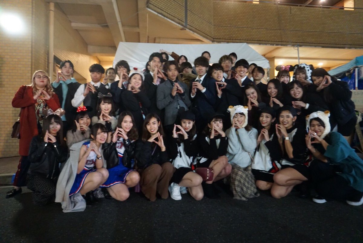 DROLCA___'s tweet photo. 文化祭お疲れさまでした！✨
次は12月21日の忘年会です🍻
ぜひご参加ください〜🙂🧡 https://t.co/lT1ghwLBVH