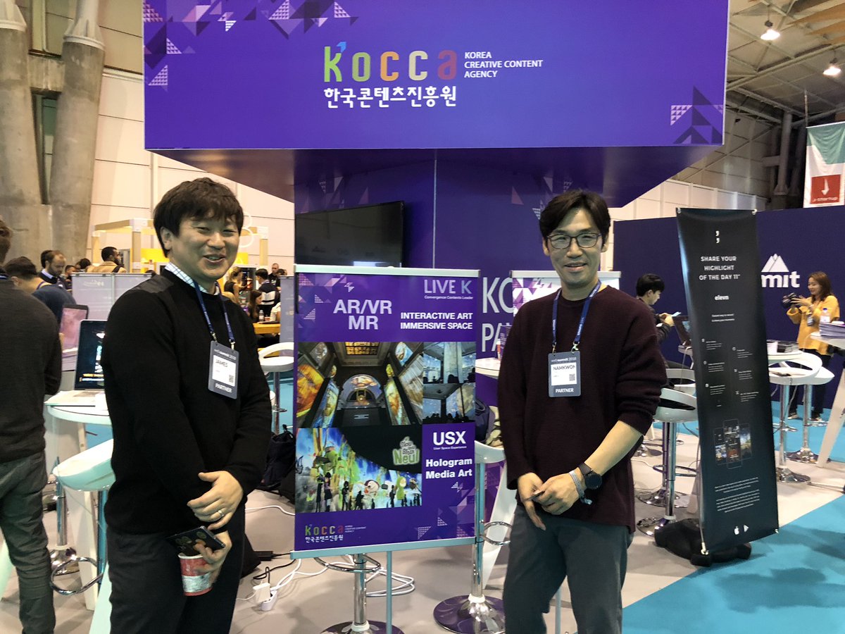 ElisaGravil's tweet photo. Les musées sont représentés dans toute leur modernité @WebSummit avec #LiveK une compagnie coréenne qui a participé @vangoghmuseum #AR #VR expérience . Ils sont prêts développer une expérience en sponsoring de compétence avec les musées français. Good to know ! #museums #mbadmb https://t.co/0xuJedoaJk