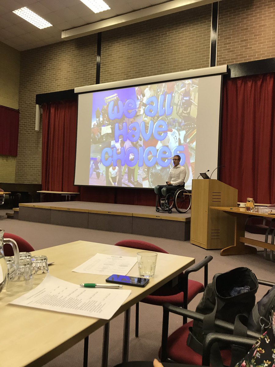JE5526's tweet photo. True honest emotion shown by Aaron when thanking a room of OTs for the help and support OTs have given him #DCCOTConference #OTWeeek2018 https://t.co/7mv7xXjvl5